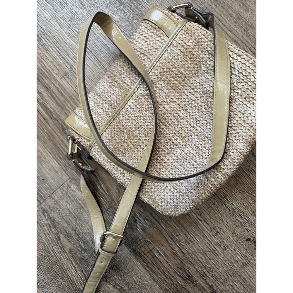 Sarah Violet Straw Woven Crossbody Bag Tan Patent Trim Small Summer Purse‎ - Picture 9 of 16